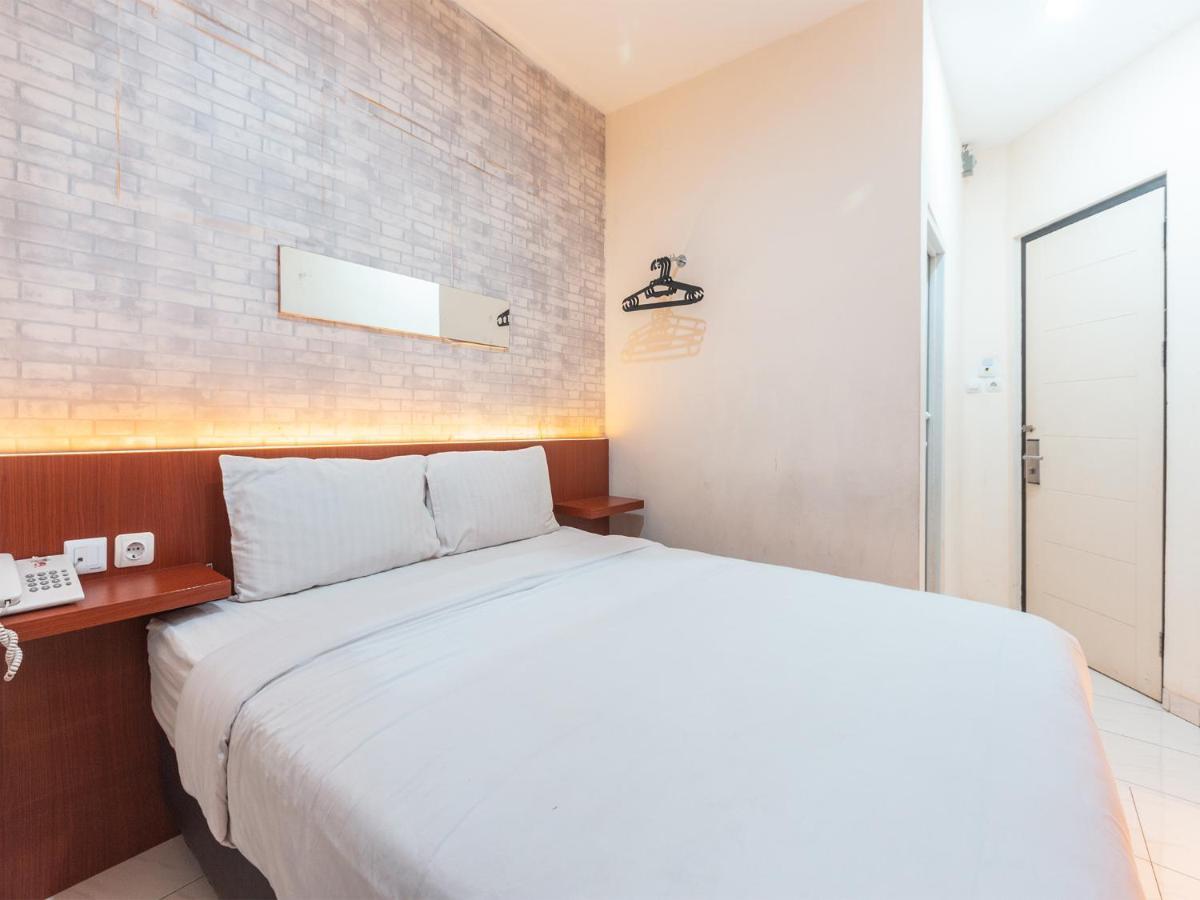 Hotel Celvasha Jakarta Luaran gambar