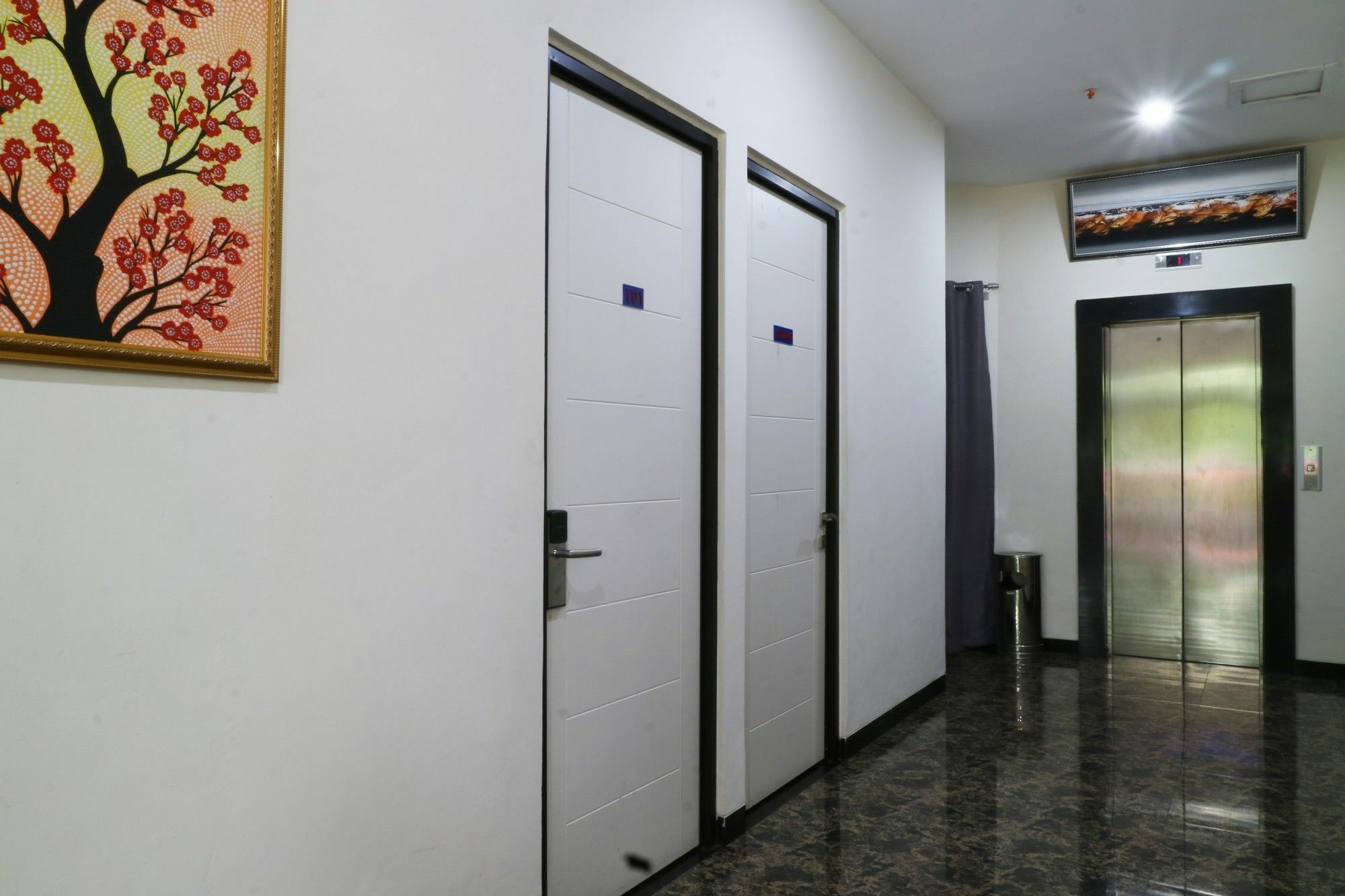 Hotel Celvasha Jakarta Luaran gambar